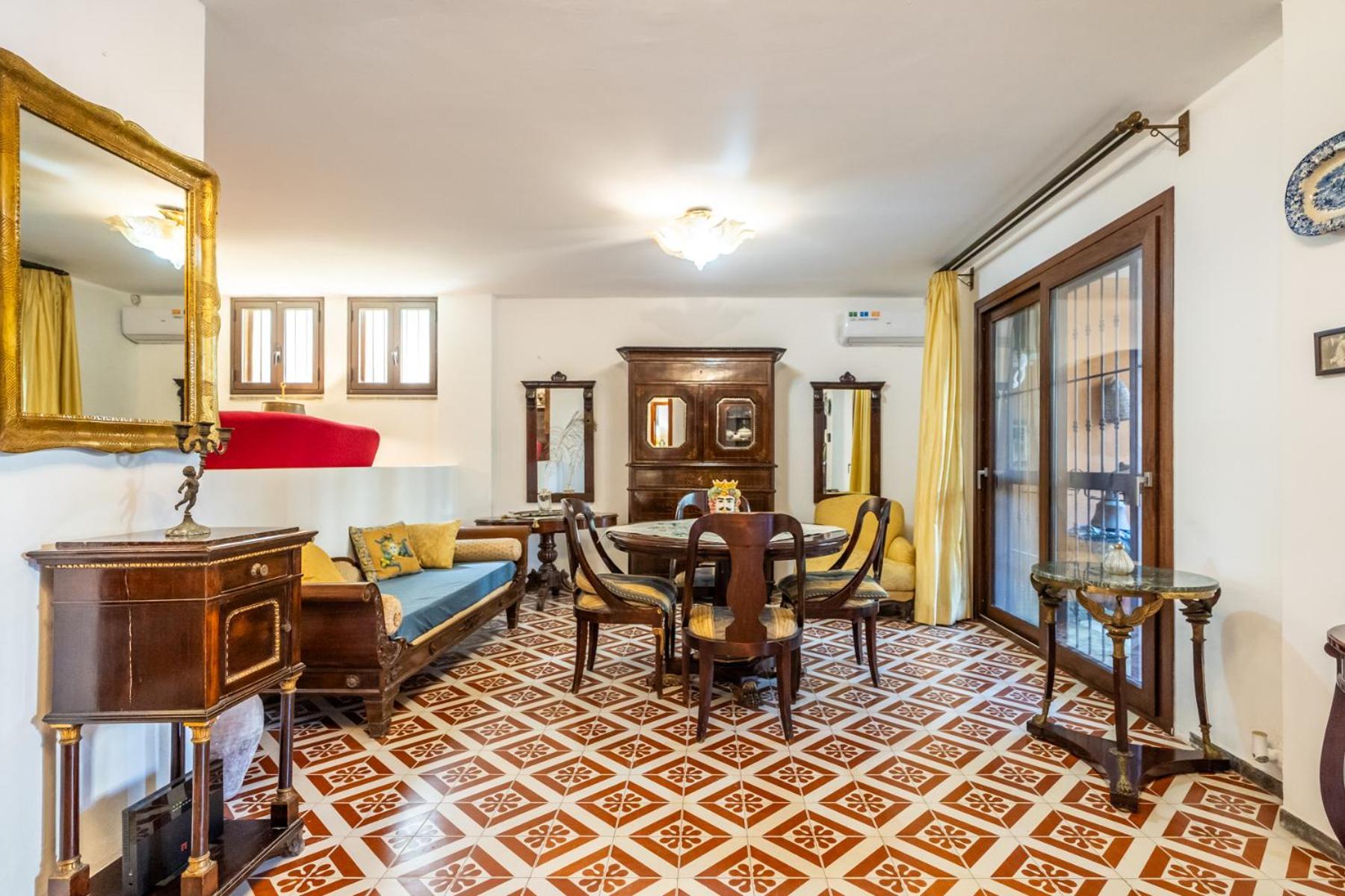 A Pochi Passi Dal Mare Apartment Mondello Exterior photo